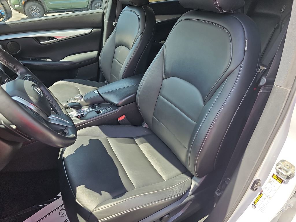 Used 2021 INFINITI QX50 Luxe AWD/4WD image 19