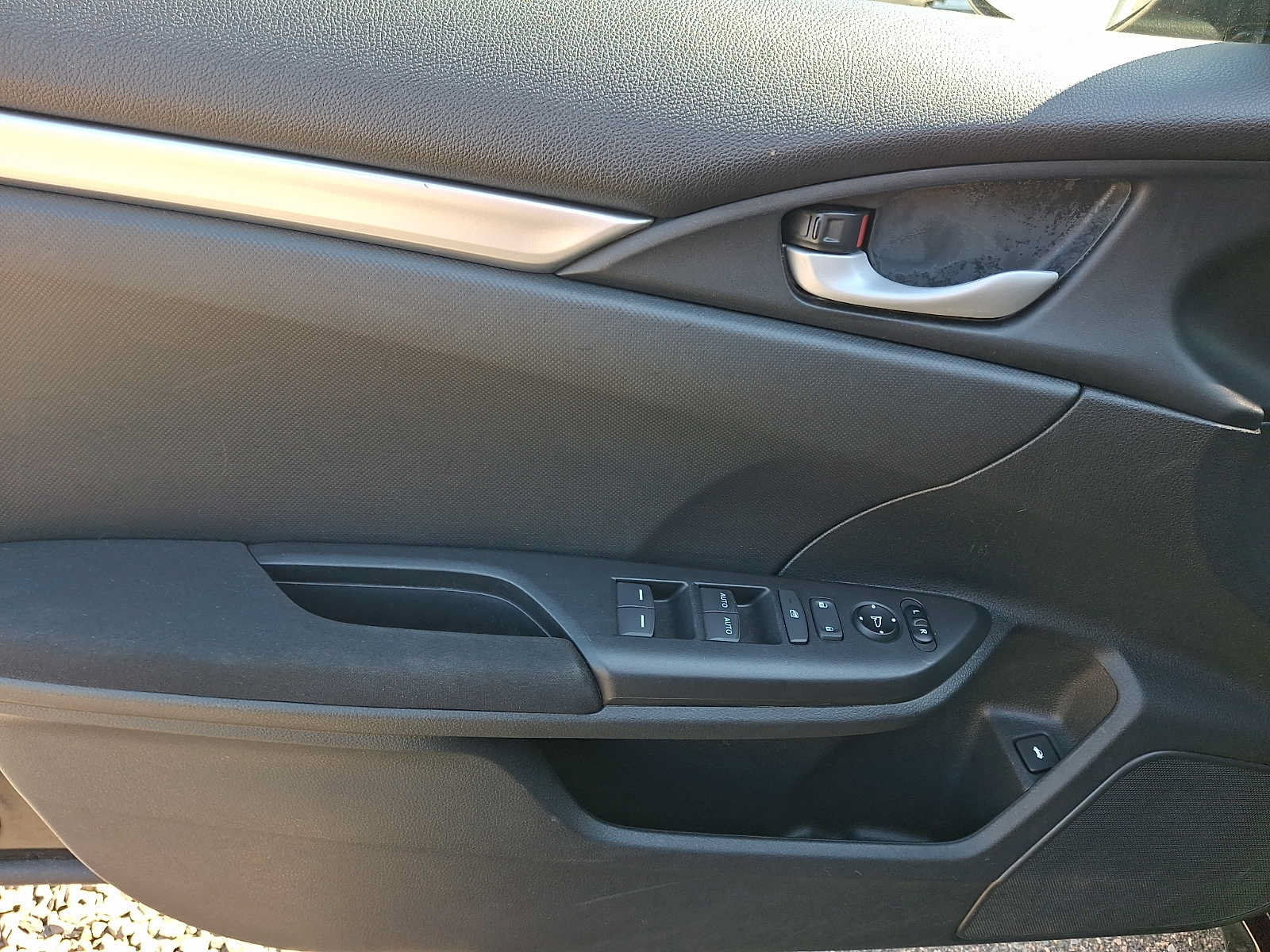 Used 2018 Honda Civic LX image 12