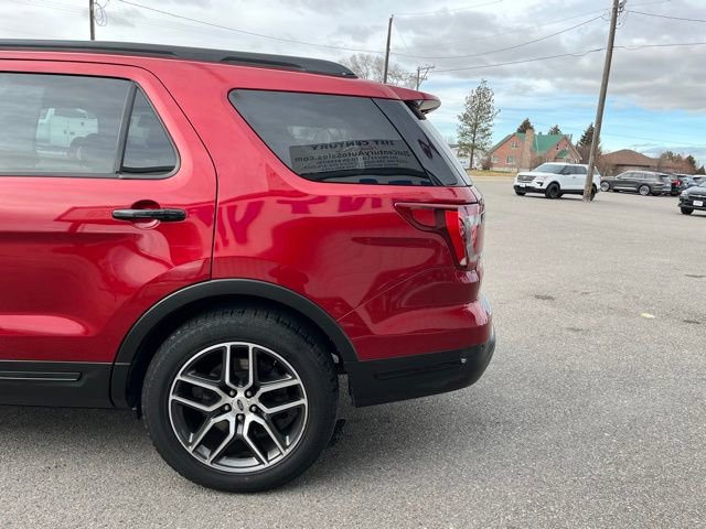 Used 2018 Ford Explorer Sport w/ Equipment Group 401A image 9