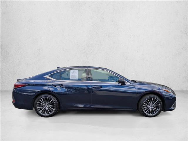 Certified 2025 Lexus ES 350 w/ Premium Package FWD image 4