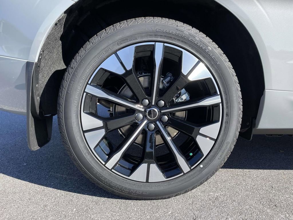 New 2026 Volvo XC60 B5 Ultra w/ Protection Package Premier image 31