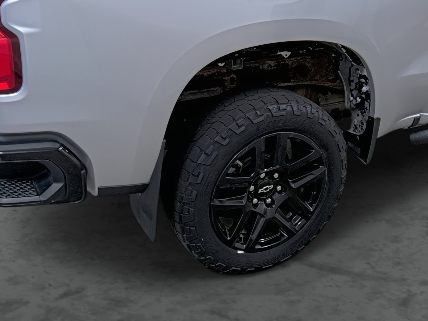 Used 2022 Chevrolet Silverado 1500 LT Trail Boss AWD/4WD image 12