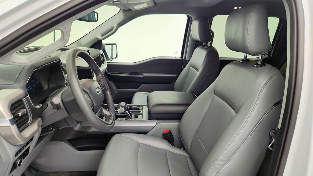 Used 2023 Ford F150 Lightning Pro w/ Tow Technology Package image 20