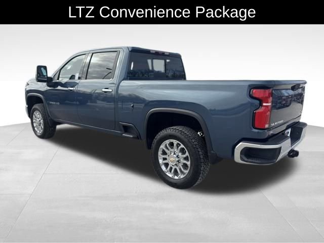 Used 2025 Chevrolet Silverado 2500 LTZ w/ LTZ Premium Package image 4
