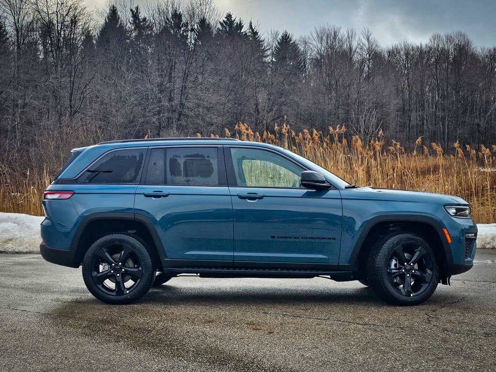New 2026 Jeep Grand Cherokee Limited image 2