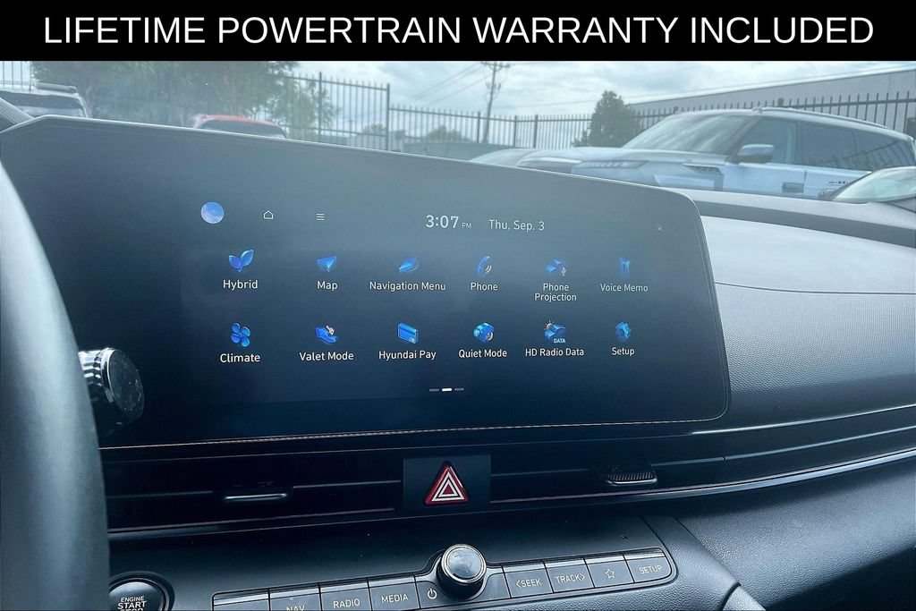 Used 2025 Hyundai Elantra SEL FWD image 20