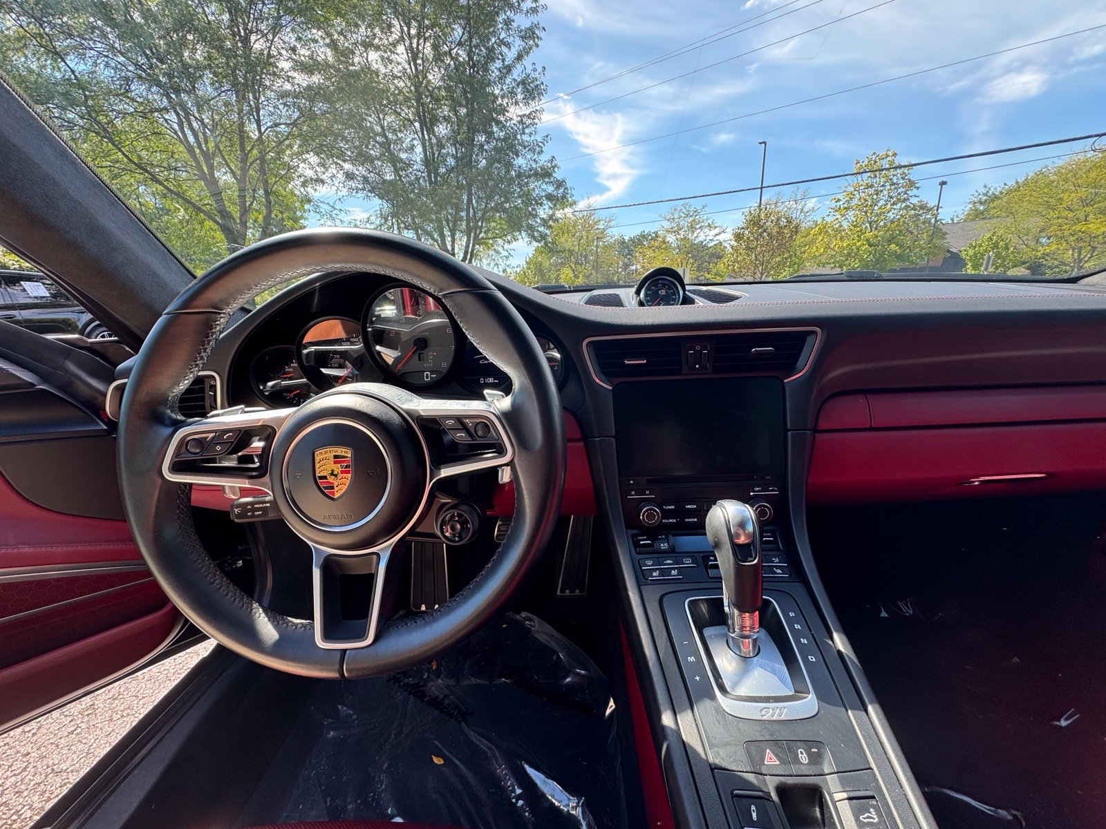 Used 2017 Porsche 911 Carrera S RWD image 8