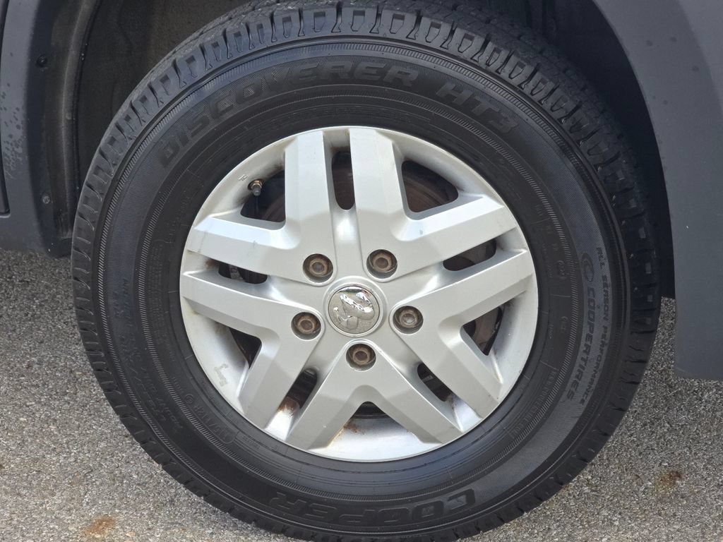 Used 2018 RAM ProMaster 3500 w/ Premium Appearance Group FWD image 6