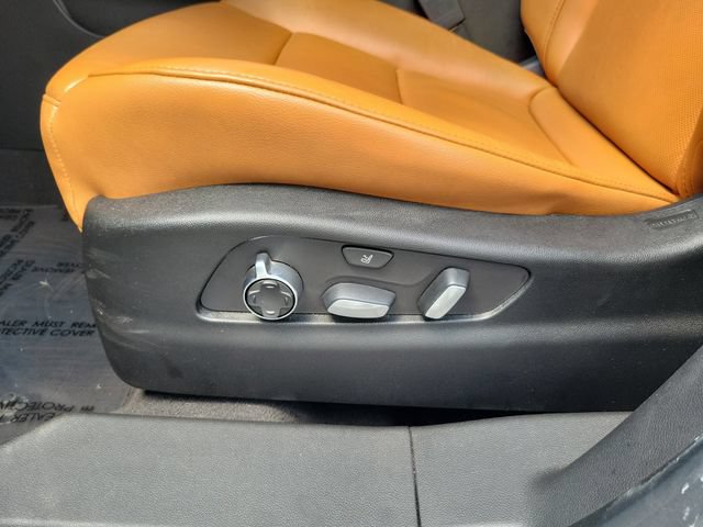Used 2019 Cadillac XT4 Sport FWD image 11
