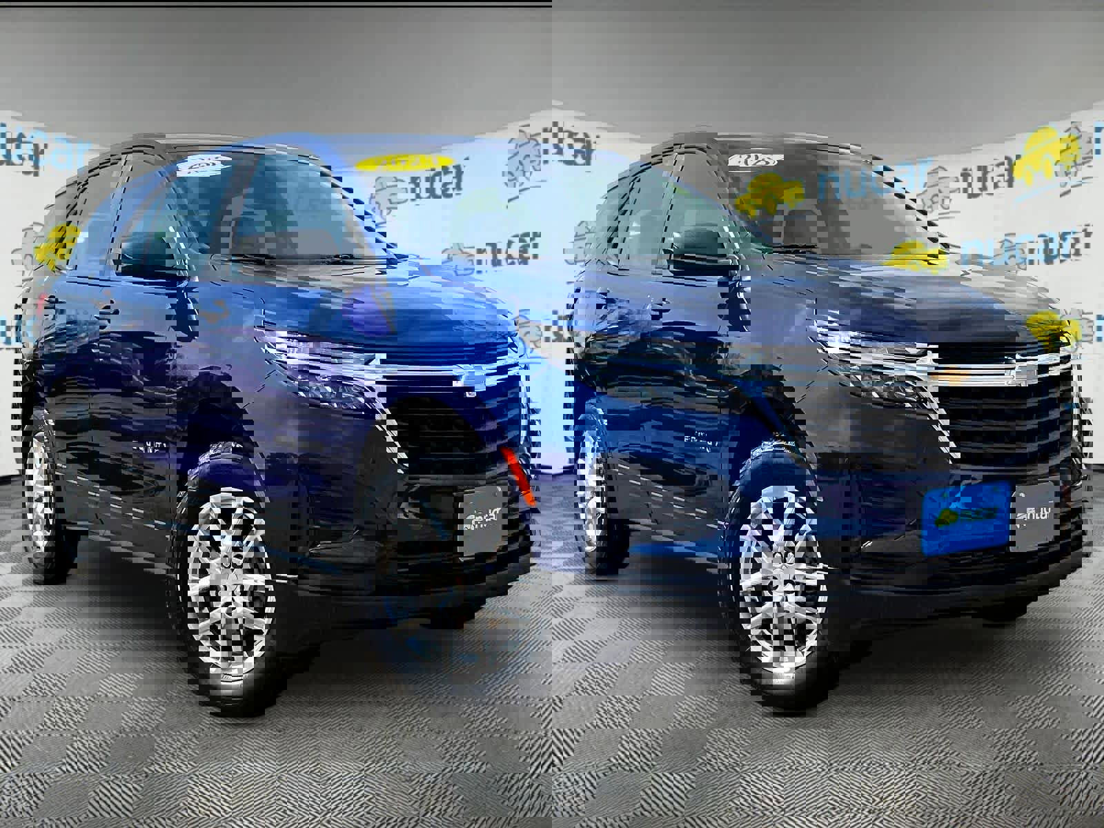 Used 2023 Chevrolet Equinox LS image 1