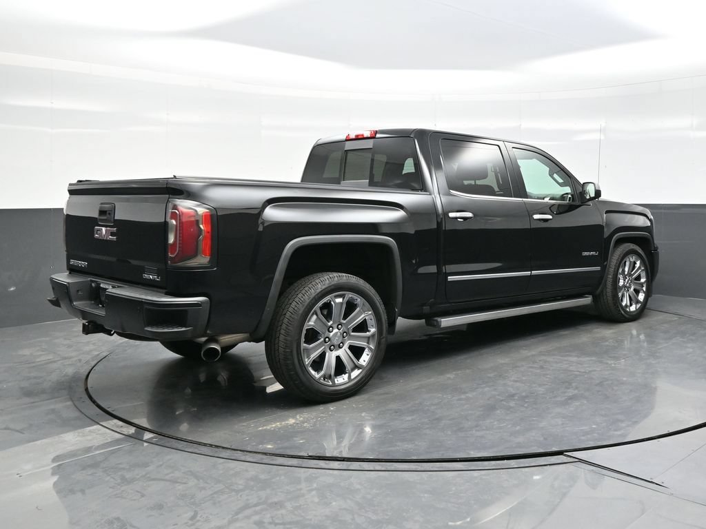 Used 2018 GMC Sierra 1500 Denali w/ Denali Ultimate Package AWD/4WD image 7