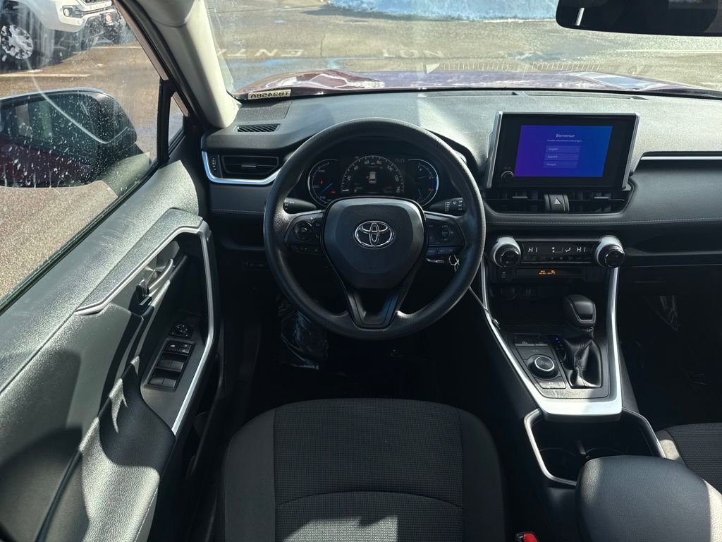 Used 2023 Toyota RAV4 LE image 11