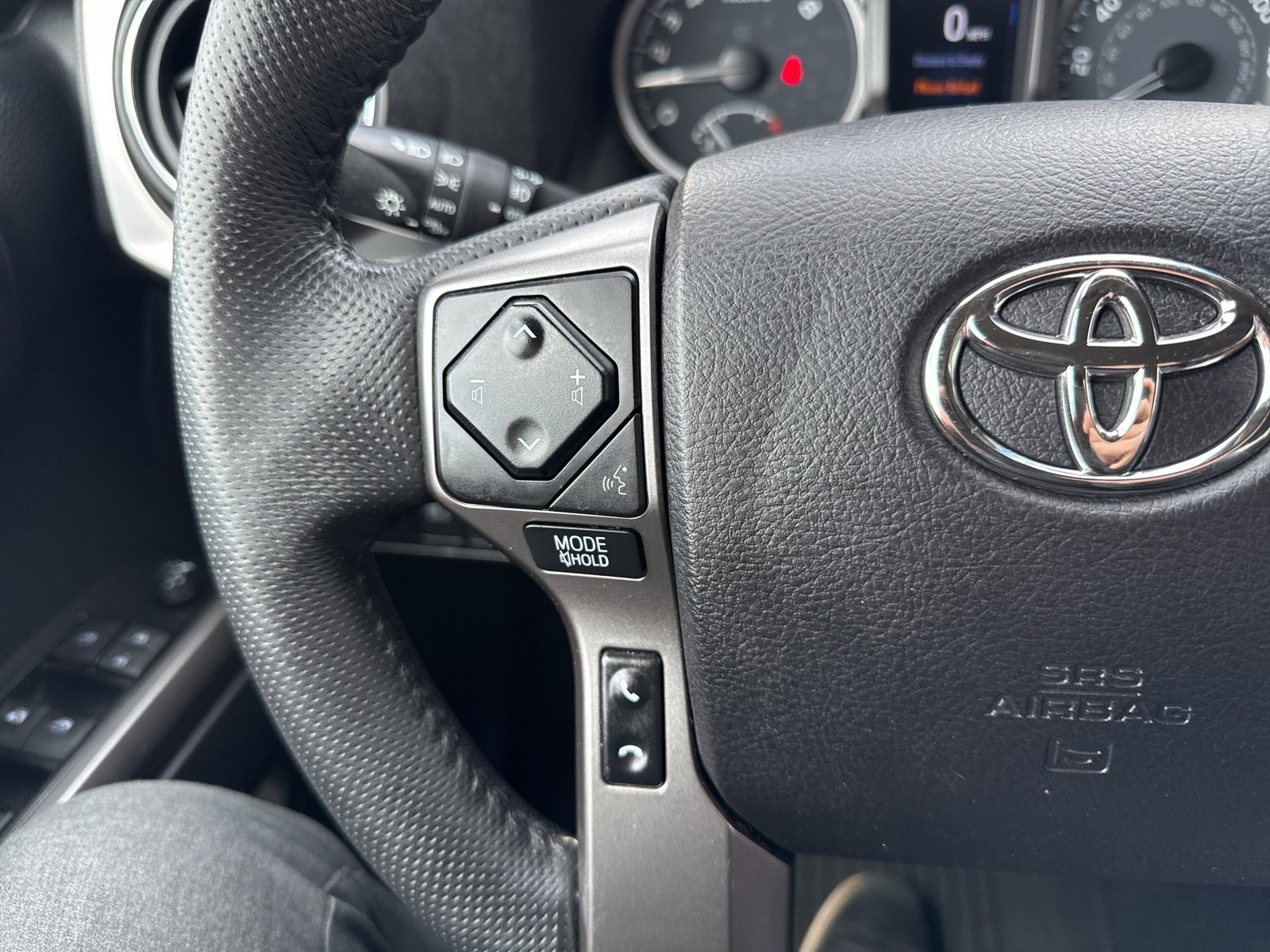 Used 2022 Toyota Tacoma 4x4 Double Cab image 31