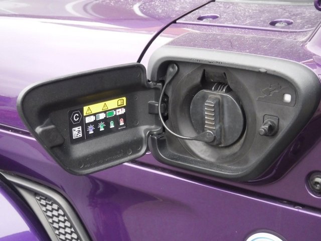 Used 2023 Jeep Wrangler Unlimited Sahara w/ Cold Weather Group image 4