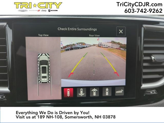 New 2026 Chrysler Pacifica Select image 19