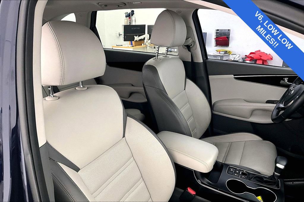 Used 2020 Kia Sorento SX image 10
