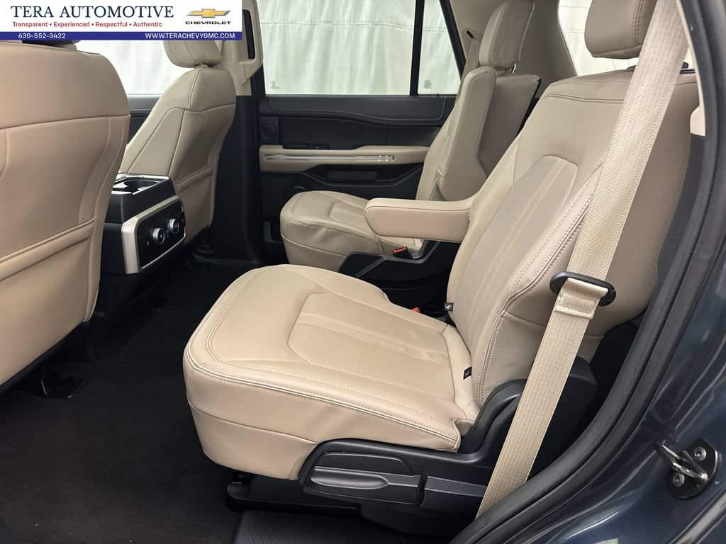 Used 2024 Ford Expedition Limited AWD/4WD image 10