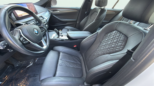 Used 2022 BMW 530i w/ Convenience Package RWD image 14