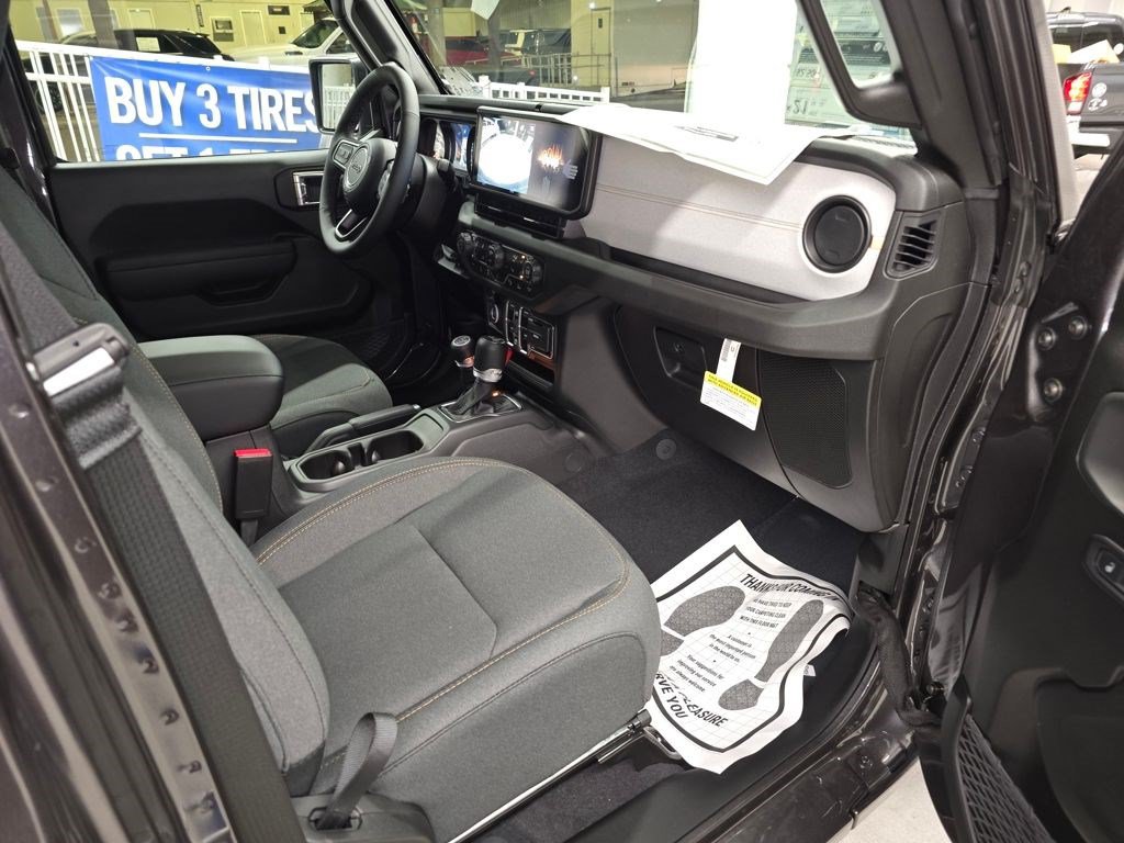 New 2025 Jeep Wrangler Unlimited Sport AWD/4WD image 28