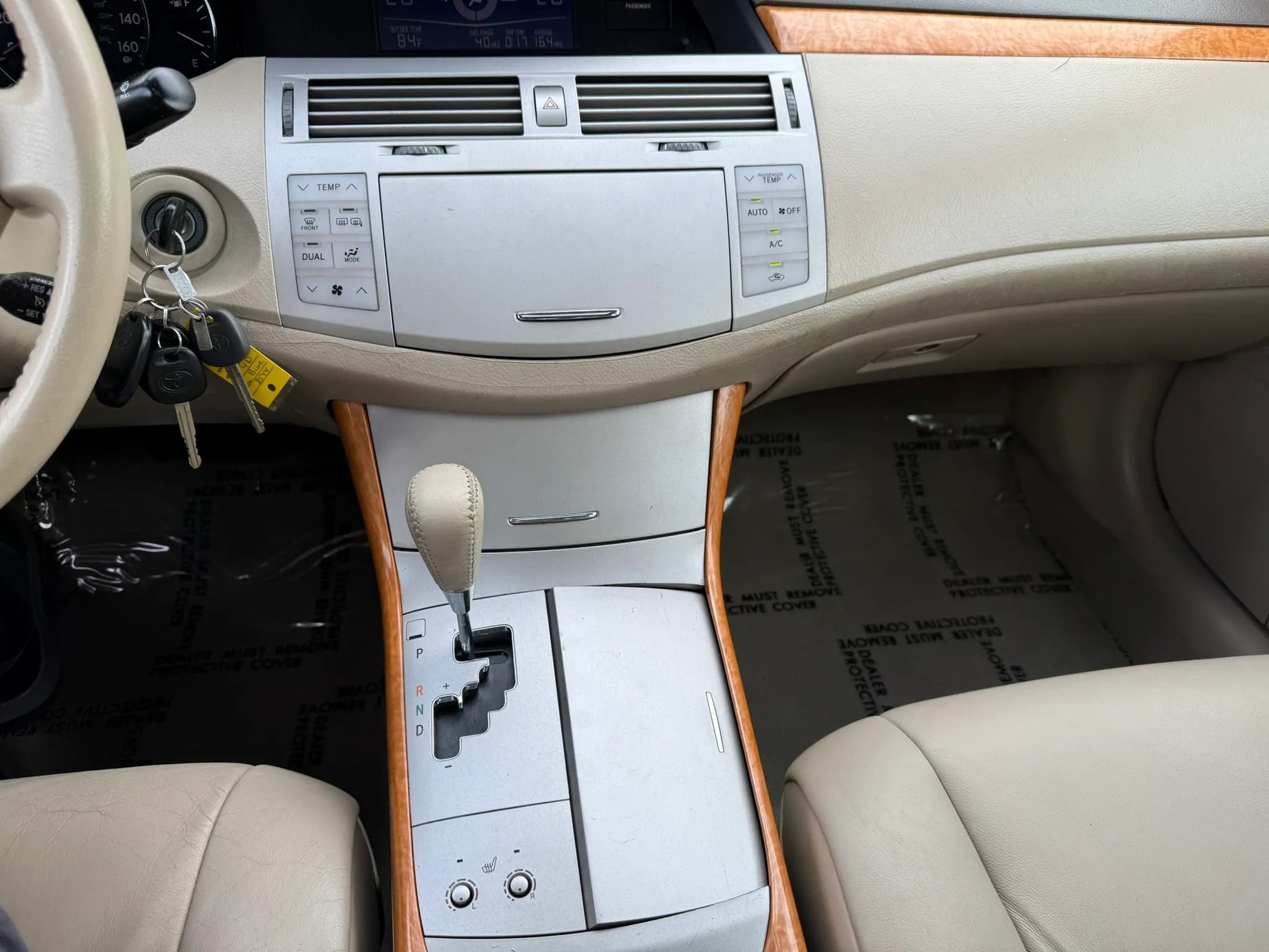 Used 2005 Toyota Avalon XLS FWD image 31