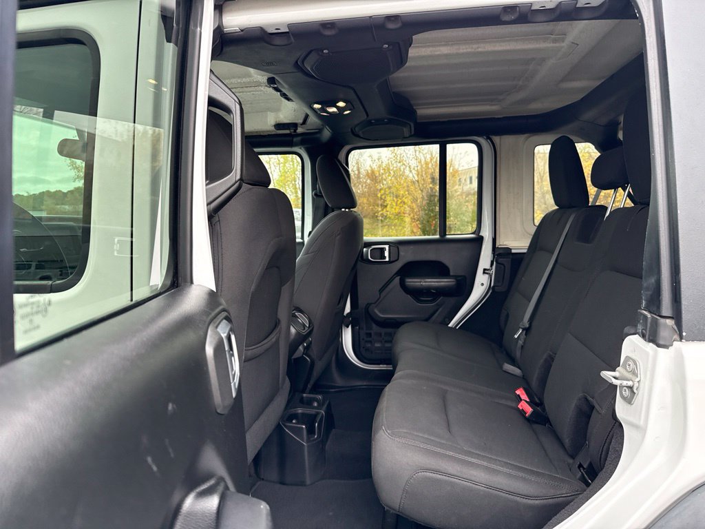 Used 2019 Jeep Wrangler Unlimited Sport S AWD/4WD image 20