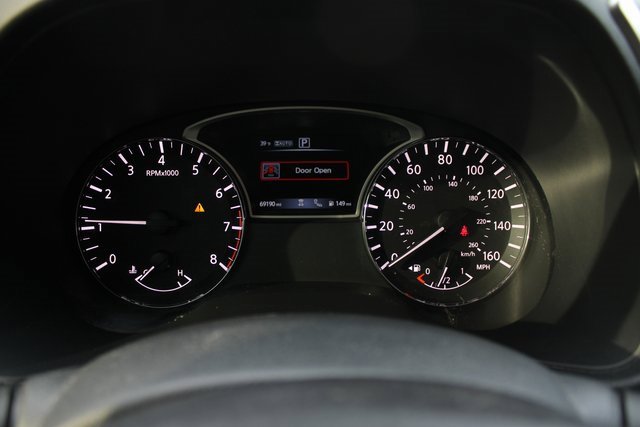 Used 2020 Nissan Pathfinder SL image 24