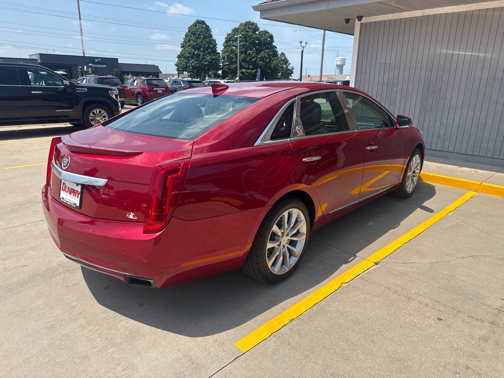 Used 2015 Cadillac XTS Luxury w/ Driver Awareness Package AWD/4WD image 3