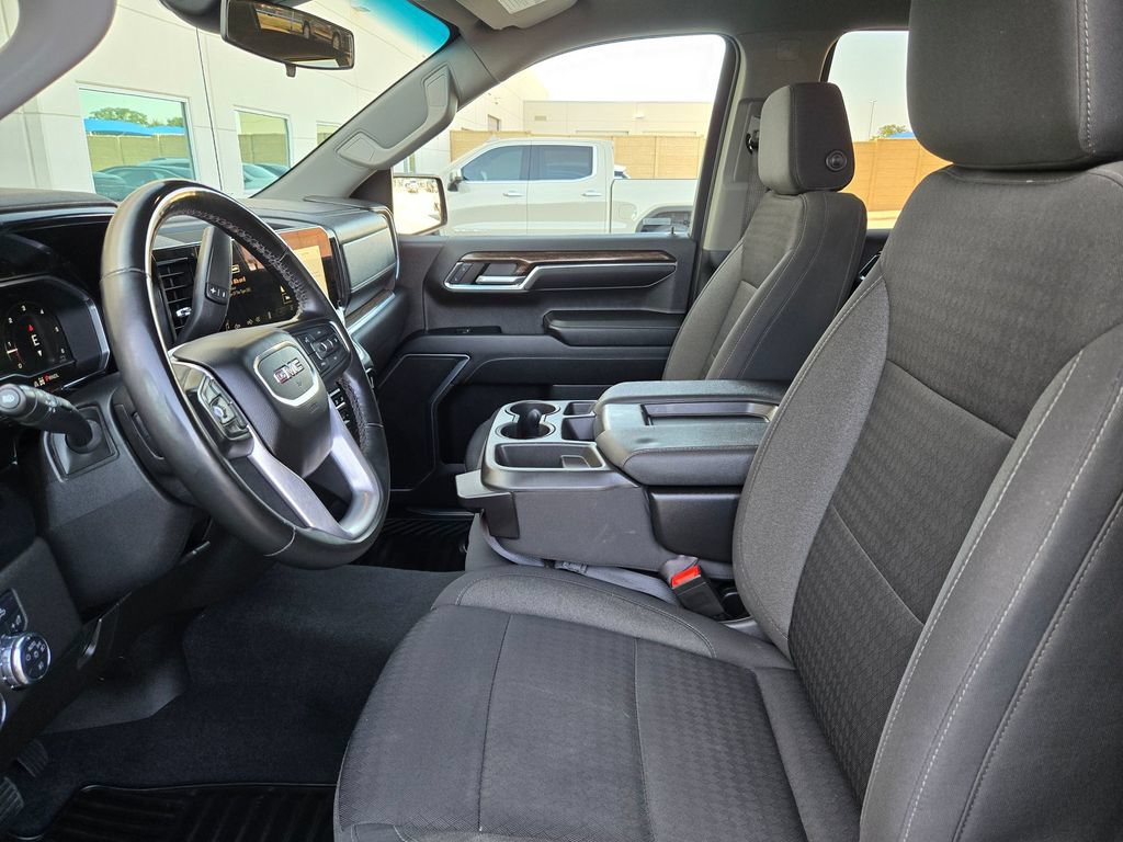 Used 2023 GMC Sierra 1500 Elevation AWD/4WD image 9