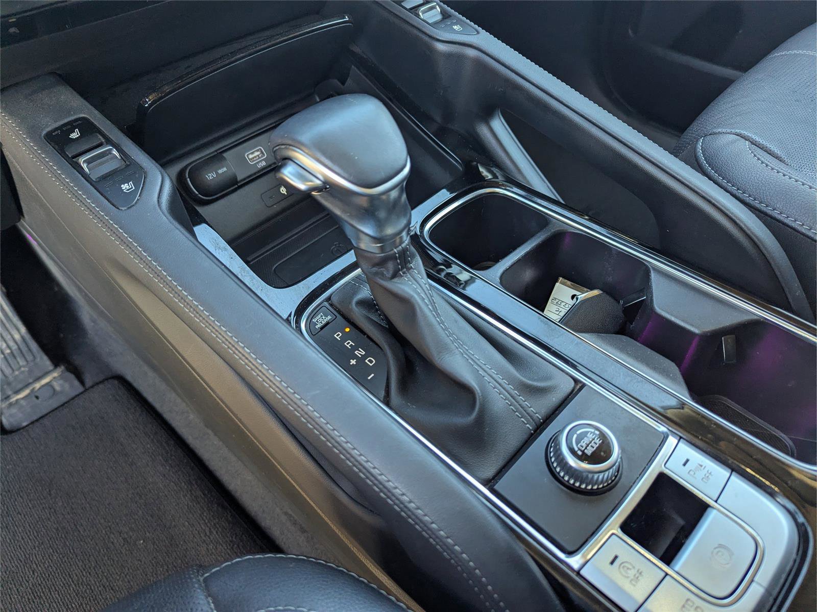 Used 2022 Kia Telluride EX w/ EX Premium Package image 22