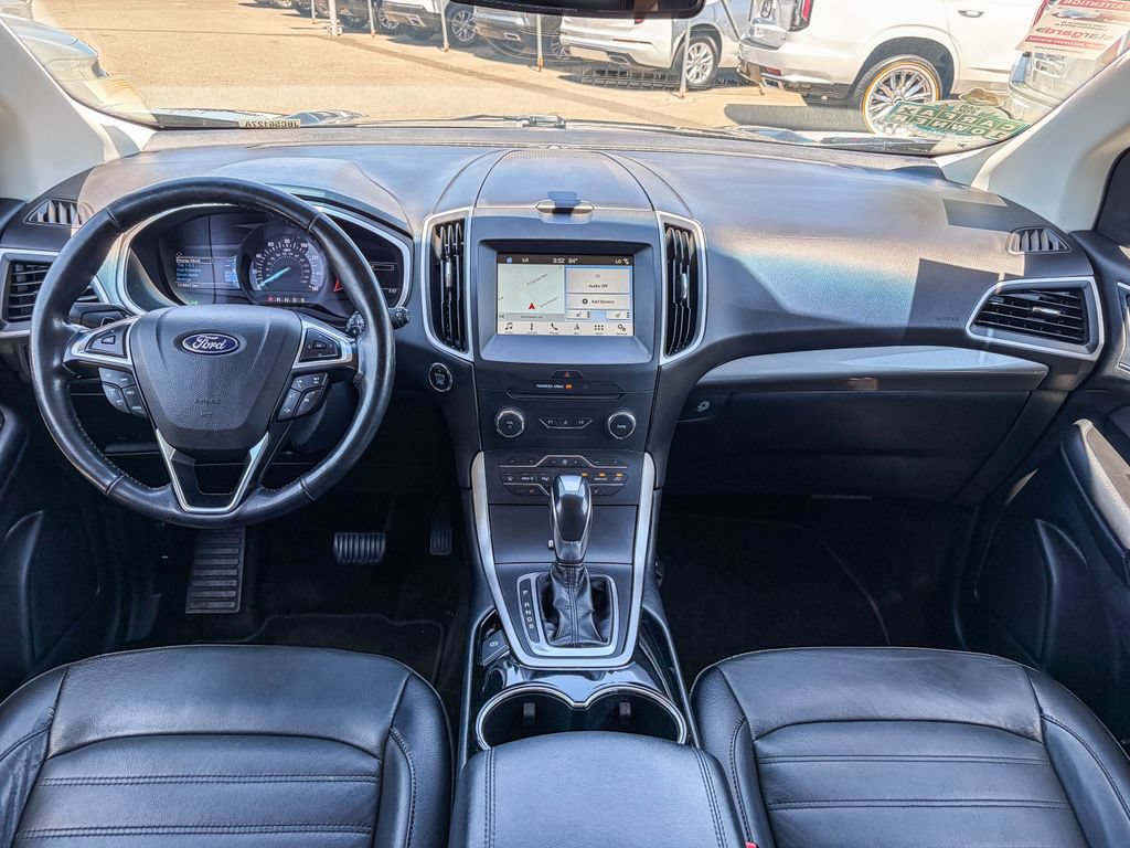 Used 2018 Ford Edge SEL w/ Equipment Group 201A FWD image 15