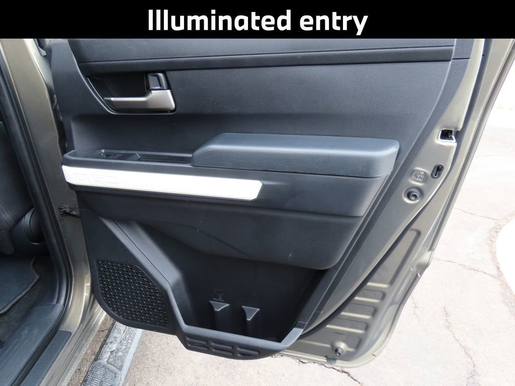 Used 2024 Toyota Tacoma TRD Off-Road image 15