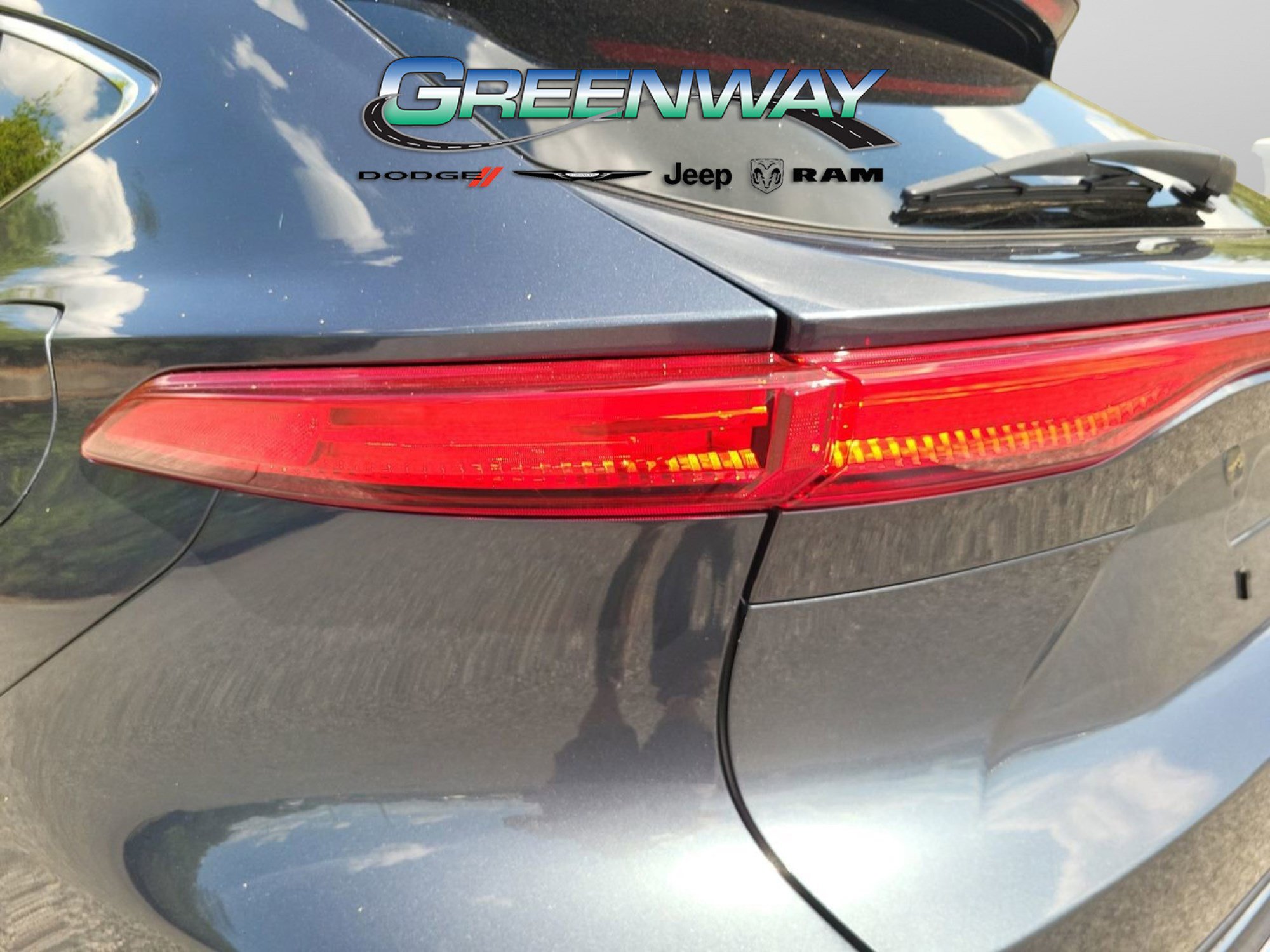 Used 2024 Toyota Venza Limited AWD/4WD image 31