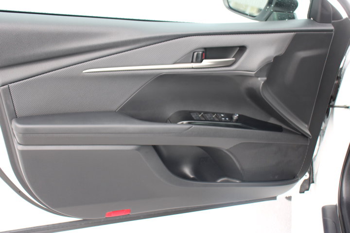 Certified 2025 Toyota Camry SE w/ Convenience Package image 10