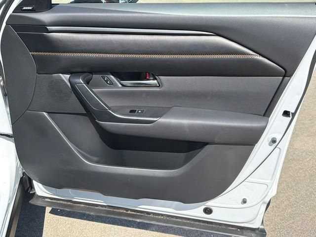 Used 2025 MAZDA CX-50 AWD 2.5 S w/ Premium Plus Pkg image 14