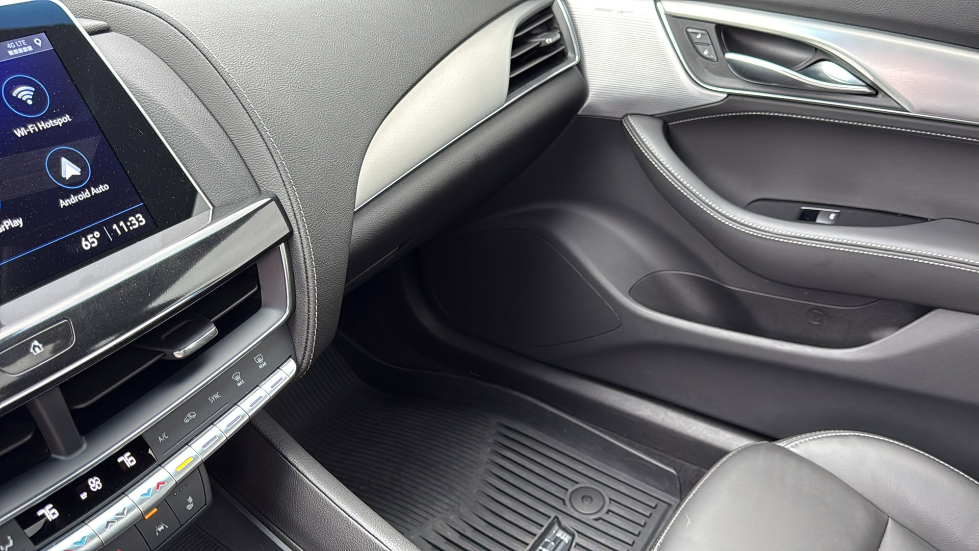 Certified 2024 Cadillac CT5 Luxury w/ Sun And Sound Package image 25