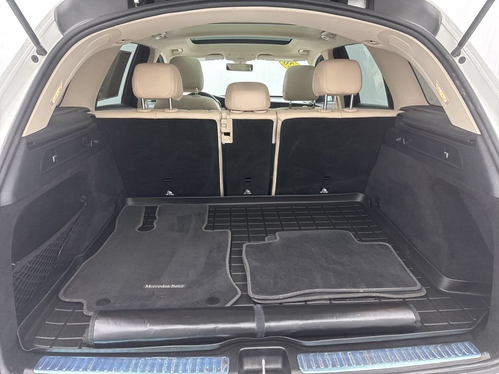 Used 2020 Mercedes-Benz GLC 300 4MATIC image 10