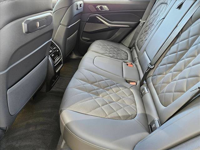 New 2026 BMW X5 sDrive40i w/ M Sport Package RWD image 14