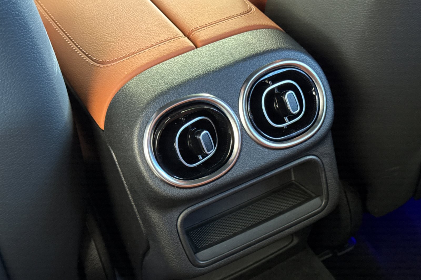 Certified 2024 Mercedes-Benz GLC 300 image 15