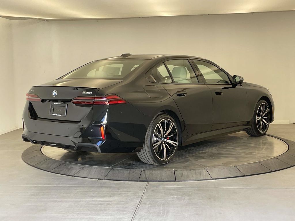 New 2027 BMW 530i xDrive w/ M Sport Package AWD/4WD image 5