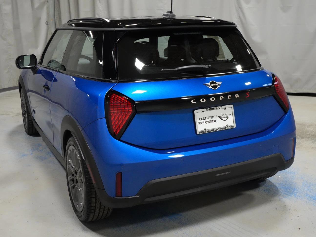 Certified 2025 MINI Cooper S FWD image 16