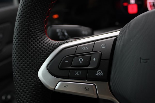 New 2026 Volkswagen GTI SE image 13