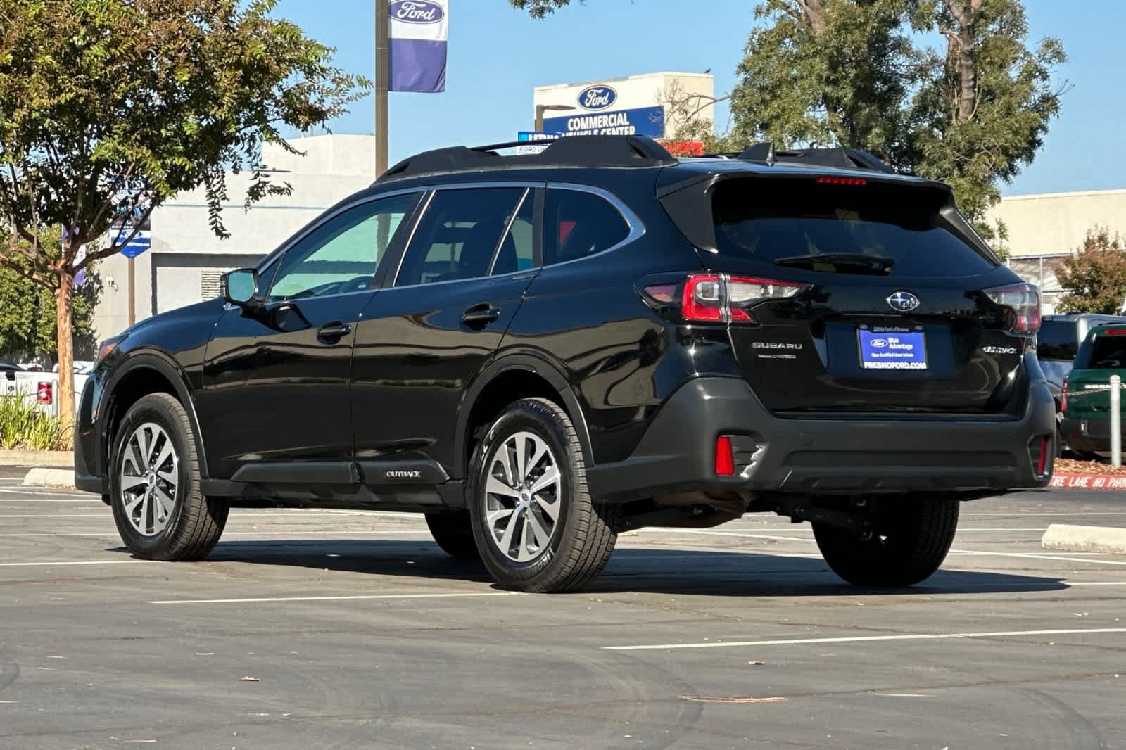 Used 2022 Subaru Outback Premium AWD/4WD image 7
