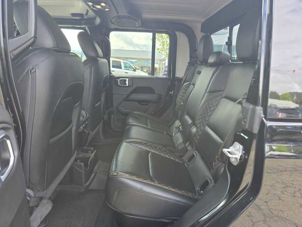Used 2022 Jeep Gladiator High Altitude AWD/4WD image 16