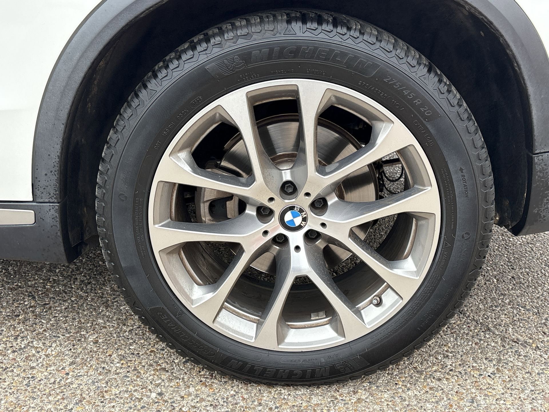 Used 2022 BMW X5 xDrive40i w/ Premium Package AWD/4WD image 11