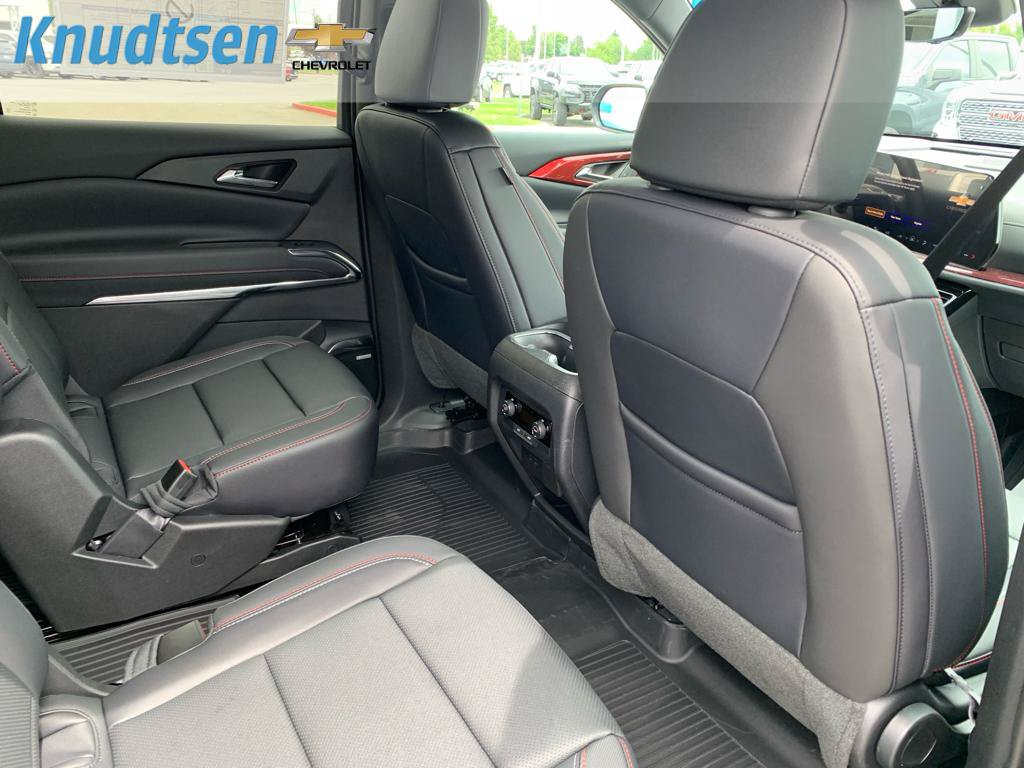 New 2026 Chevrolet Traverse Z71 w/ Enhanced Driving Package AWD/4WD image 14