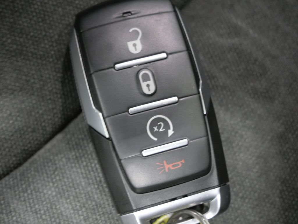 Used 2023 RAM 1500 Big Horn AWD/4WD image 25