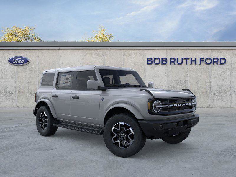 New 2026 Ford Bronco Outer Banks image 2