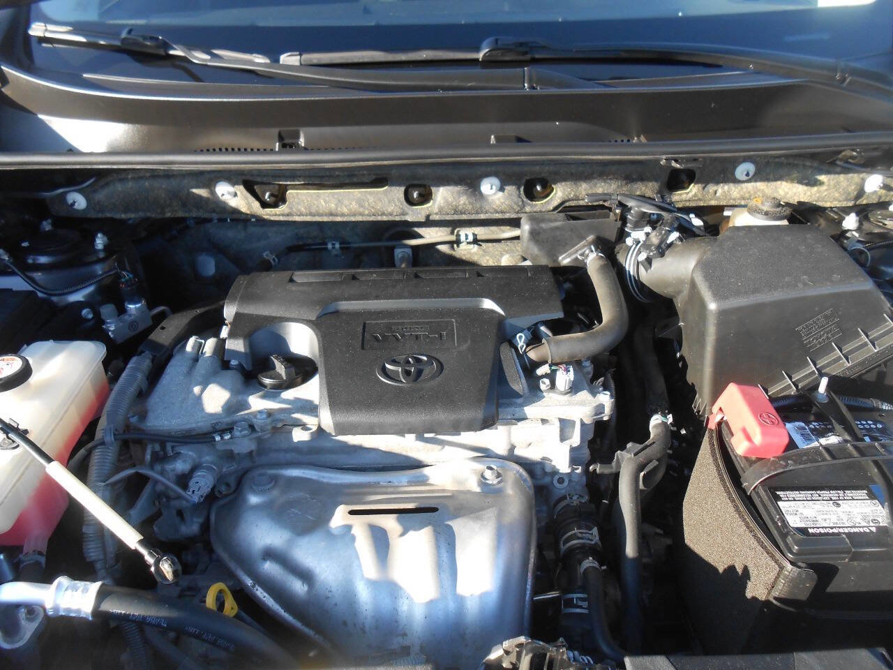 Used 2017 Toyota RAV4 XLE w/ Carpet Mat Package image 21