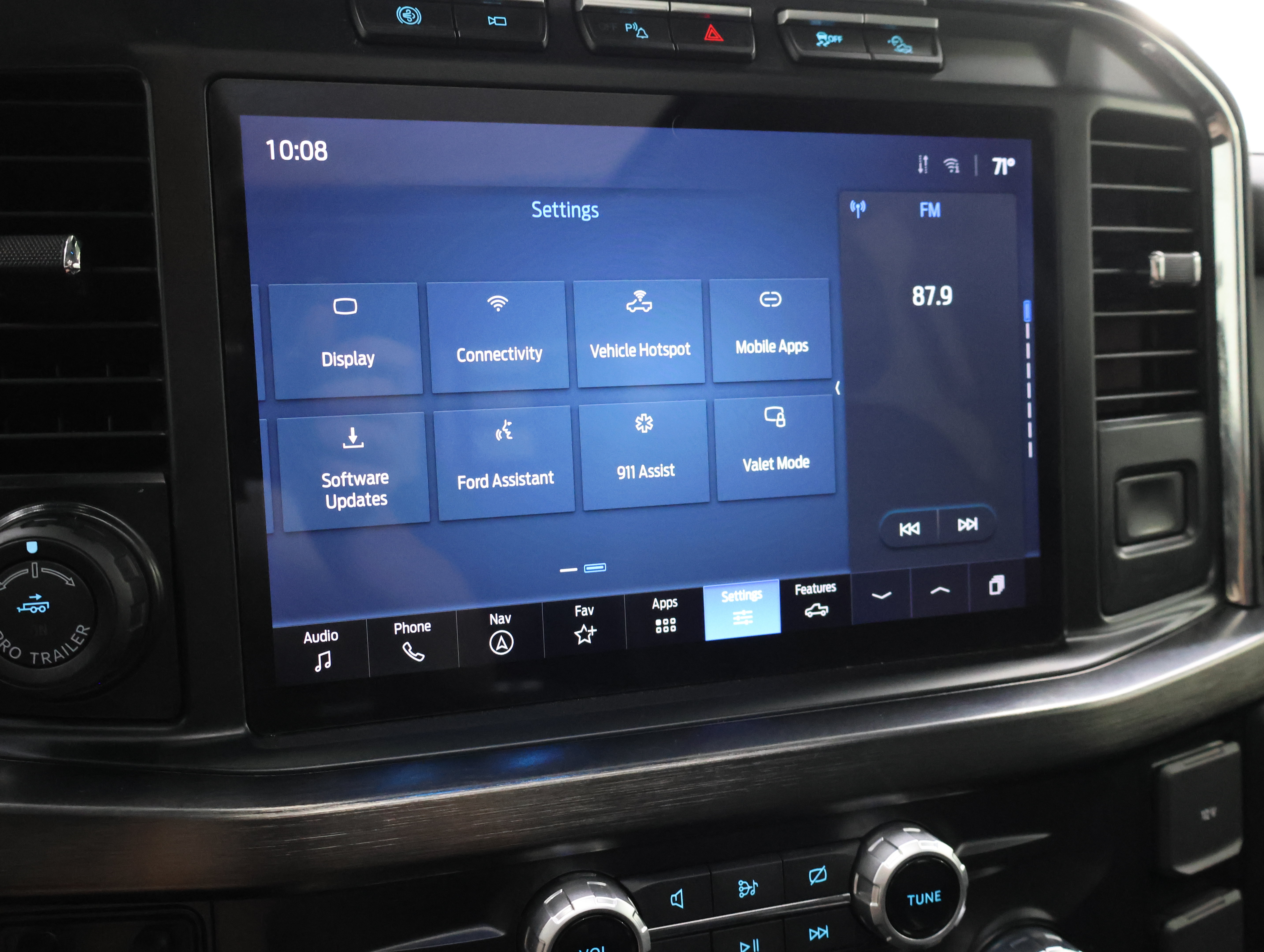 Used 2024 Ford F350 Lariat w/ Lariat Ultimate Package AWD/4WD image 61