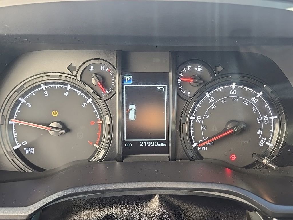 Used 2024 Toyota 4Runner SR5 image 19